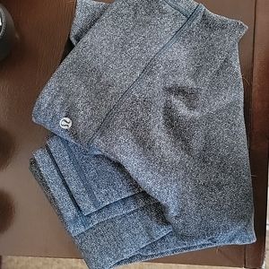 Lululemon  fleece wunder under